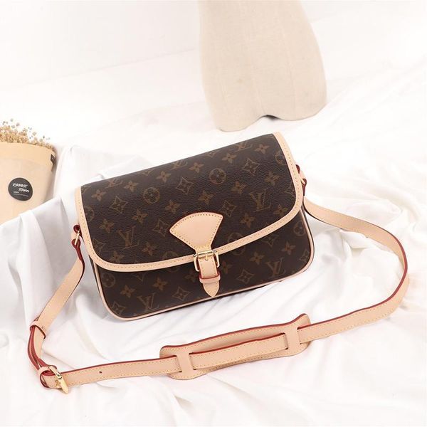 womens bag trend envelope luxury designer womens shoulder bags simple style leather small flap crossbody bags messenger bags
womens bag trend envelope luxury designer womens shoulder bags simple style leather small flap crossbody bags messenger bags