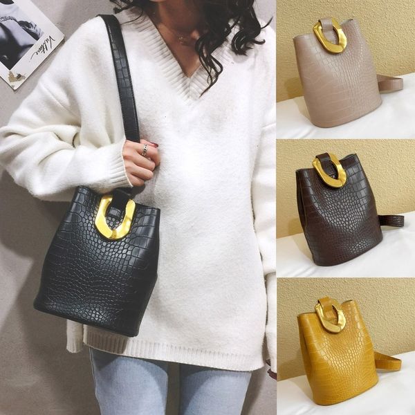 women stone crocodile pattern shoulder bags plug lock bucket bag handbags women bags designer messenger bag sac femme
women stone crocodile pattern shoulder bags plug lock bucket bag handbags women bags designer messenger bag sac femme