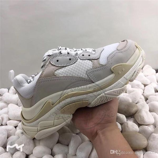 2020 fashion luxury designer triple s paris 17fw sneakers men women trainers sports casual dad shoes triple-s beige black vintage chaussures
2020 fashion luxury designer triple s paris 17fw sneakers men women trainers sports casual dad shoes triple-s beige black vintage chaussures