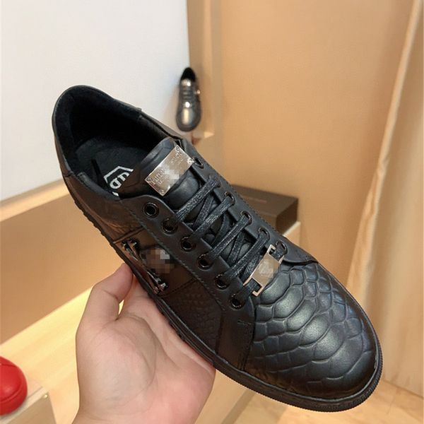 20ss men's shoes fashion wild casual shoes men's comfortable sneakers solid color sports shoes zapatillas hombre new good quality, Black
20ss men's shoes fashion wild casual shoes men's comfortable sneakers solid color sports shoes zapatillas hombre new good quality, Black