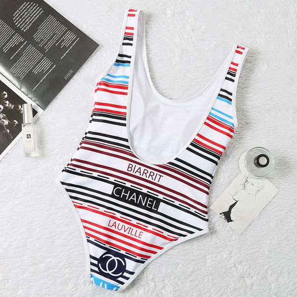 956s-x письмо printed бразильский бикини женщины купальники женский купальник две части бикини set узелок купальщица купальный костюм для пл, White;black
956s-x письмо printed бразильский бикини женщины купальники женский купальник две части бикини set узелок купальщица купальный костюм для пл, White;black