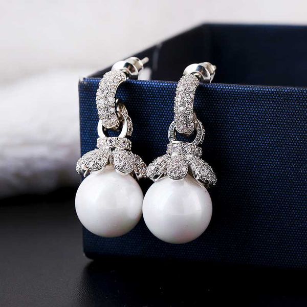 lovely 10 mm pearl earrings for women lady`s luxury zircon fashion jewelry drop earrings gifts xiumeiyizu new arrivals, Silver
lovely 10 mm pearl earrings for women lady`s luxury zircon fashion jewelry drop earrings gifts xiumeiyizu new arrivals, Silver