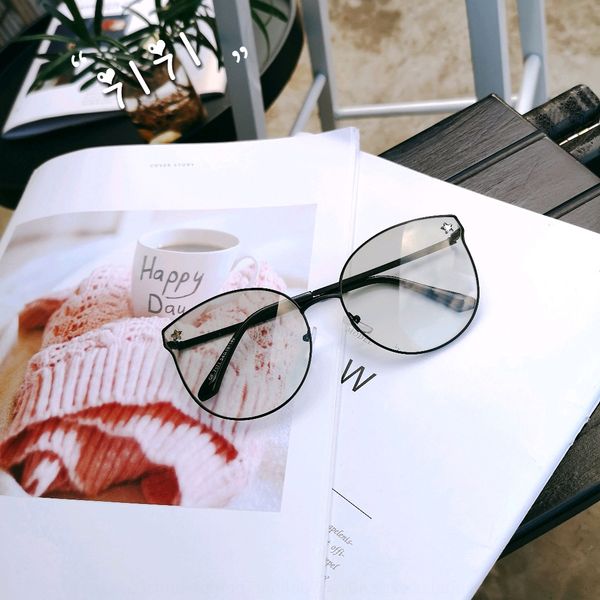 osman 7171 sun sun cat's eye sunglasses five-pointed star embellishment women's all-match street shooting korean fashion glasses, White;black
osman 7171 sun sun cat's eye sunglasses five-pointed star embellishment women's all-match street shooting korean fashion glasses, White;black