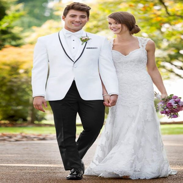 2020 white mens wedding suits custom made prom party groom tuxedos 2 piece set slim fit business male suit (blazer+pants, White;black
2020 white mens wedding suits custom made prom party groom tuxedos 2 piece set slim fit business male suit (blazer+pants, White;black