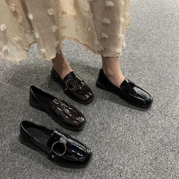 2020 small leather shoes women retro buckle flat college round head soft girl black single shoes loafers women's
2020 small leather shoes women retro buckle flat college round head soft girl black single shoes loafers women's