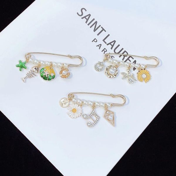 3 styles for choose new small daisies plant style brooch cute pearls alloy enamel pin fashion jewelry kids accessories, Gray
3 styles for choose new small daisies plant style brooch cute pearls alloy enamel pin fashion jewelry kids accessories, Gray
