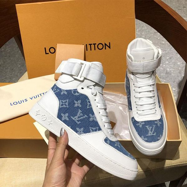 2020 couple shoes fashion luxury mens leather casual sport shoes,personality wild high mens casual shoes size 35-46 00033, Black
2020 couple shoes fashion luxury mens leather casual sport shoes,personality wild high mens casual shoes size 35-46 00033, Black