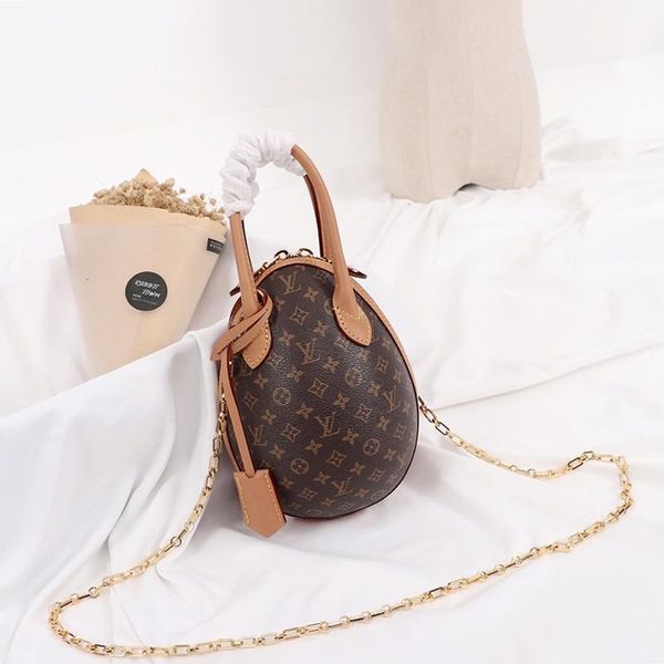2021 fashion womens bag bolso bandolera vintage style trend womens leather luxury designer bag handbags ladies bolsas zipper crossbody bags
2021 fashion womens bag bolso bandolera vintage style trend womens leather luxury designer bag handbags ladies bolsas zipper crossbody bags