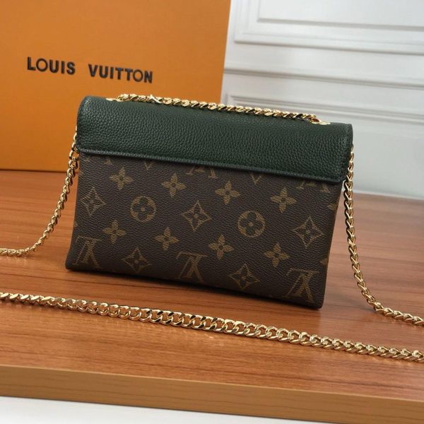 classic womens bag luxury designer style leather chain shoulder bags with origin box crossbody bags trend retro ladies messenger bag
classic womens bag luxury designer style leather chain shoulder bags with origin box crossbody bags trend retro ladies messenger bag