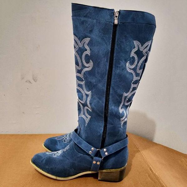 34-43 big size fashion women high knee boots mid heel winter boots high quality, Black
34-43 big size fashion women high knee boots mid heel winter boots high quality, Black