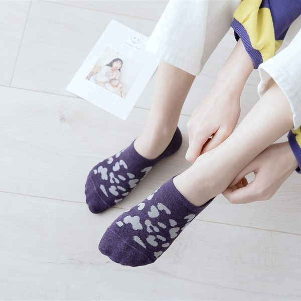 silicone boat women's socks shallow korean cute leopard print ins fashionable summer boat socks women's invisible anti-slip silico, Pink;yellow
silicone boat women's socks shallow korean cute leopard print ins fashionable summer boat socks women's invisible anti-slip silico, Pink;yellow
