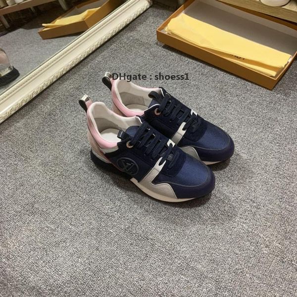 2021-2020c limited edition leather men 's and women 's classic letter low -casual sneakers ,fashionable wild couple party sh, Black
2021-2020c limited edition leather men 's and women 's classic letter low -casual sneakers ,fashionable wild couple party sh, Black