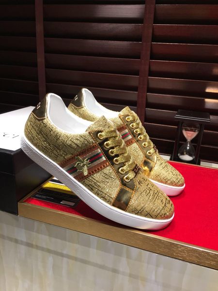 2019o spring and summer new men's casual shoes, sports wild leather low-shoes, original packaging shoe box delivery 38-44, Black
2019o spring and summer new men's casual shoes, sports wild leather low-shoes, original packaging shoe box delivery 38-44, Black