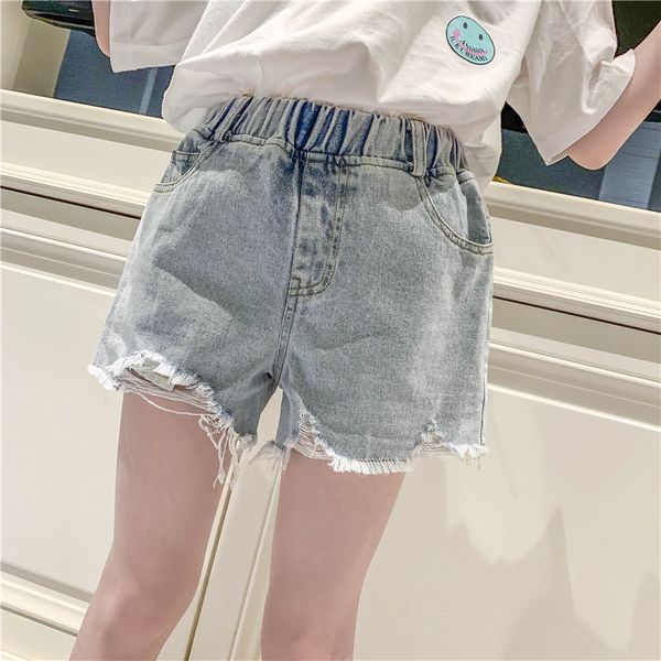 2020 new girls' denim shorts korean fashion medium shorts panty panty children's big children's pants for children, Blue
2020 new girls' denim shorts korean fashion medium shorts panty panty children's big children's pants for children, Blue