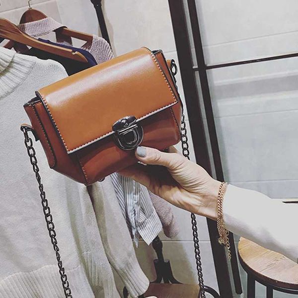 casual vintage women shoulder bags designer chic chains female handbags luxury pu leather crossbody messenger bag large purse
casual vintage women shoulder bags designer chic chains female handbags luxury pu leather crossbody messenger bag large purse