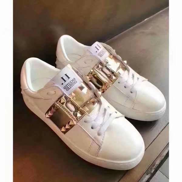 2019 men women v brand punk rivets flat couple shoes genuine leather white gold shining casual sports shoes sneakers size 35-46, Black
2019 men women v brand punk rivets flat couple shoes genuine leather white gold shining casual sports shoes sneakers size 35-46, Black
