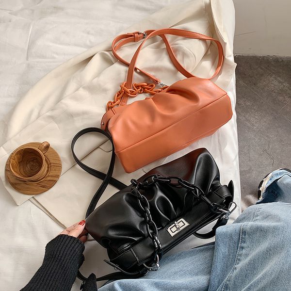 chain pu leather crossbody bags for women 2020 simple shoulder messenger handbags female solid color luxury cross body
chain pu leather crossbody bags for women 2020 simple shoulder messenger handbags female solid color luxury cross body