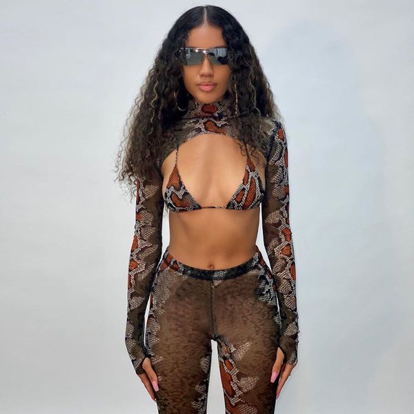 2020 snake print extra crop bra leggings with socks 3 pieces set autumn winter women club party outfits, White
2020 snake print extra crop bra leggings with socks 3 pieces set autumn winter women club party outfits, White