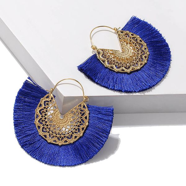 bohemian europe and the united states new retro hollow alloy wire tassel geometry fan shaped fashion earrings for woman hot, Silver
bohemian europe and the united states new retro hollow alloy wire tassel geometry fan shaped fashion earrings for woman hot, Silver
