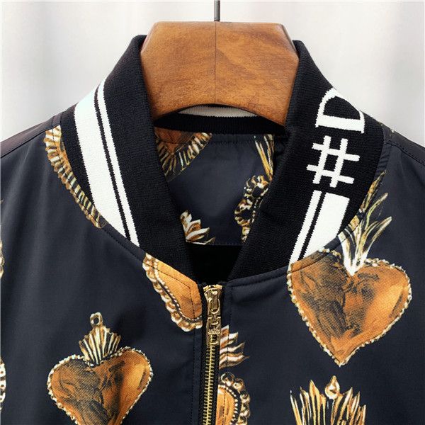 01.2020 new fashion brand jacket men fall winter slim fit men's designer clothes men's casual slim fit jacket, Red
01.2020 new fashion brand jacket men fall winter slim fit men's designer clothes men's casual slim fit jacket, Red
