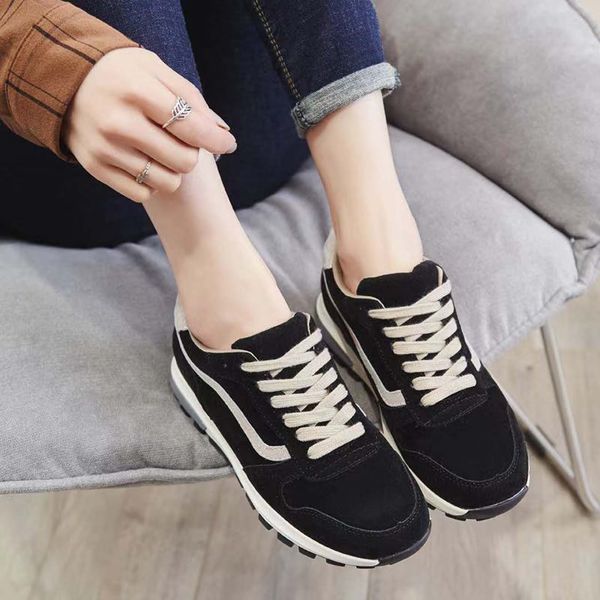 дизайнеры classics человек женщины платформа trainer luxury comfort повседневный обуви sneaker мужчина женщин кожа обувь chaussures тренеров, Black
дизайнеры classics человек женщины платформа trainer luxury comfort повседневный обуви sneaker мужчина женщин кожа обувь chaussures тренеров, Black