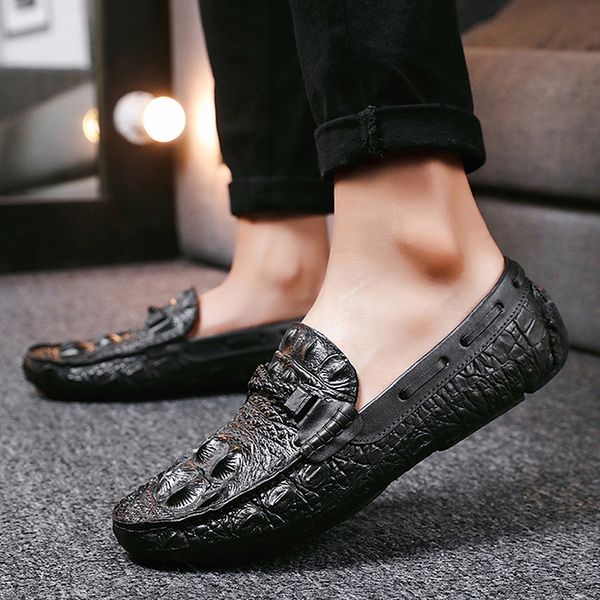 man autumn casual loafer shoes pu leather round toe sewing comfortable solid color slip on flats male shoes, Black
man autumn casual loafer shoes pu leather round toe sewing comfortable solid color slip on flats male shoes, Black