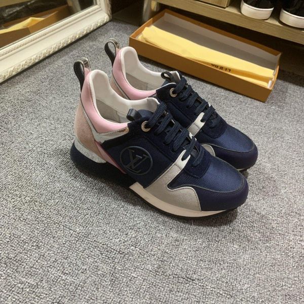 2021-2020s new trend leather casual shoes men and women outdoor sports shoes fashion wild glitter party lovers shoes ,size 35 -45, Black
2021-2020s new trend leather casual shoes men and women outdoor sports shoes fashion wild glitter party lovers shoes ,size 35 -45, Black