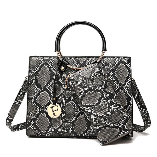 new 2020 fashion women handbag snake print handbags women bags large capacity lady shoulder messenger bags tote
new 2020 fashion women handbag snake print handbags women bags large capacity lady shoulder messenger bags tote
