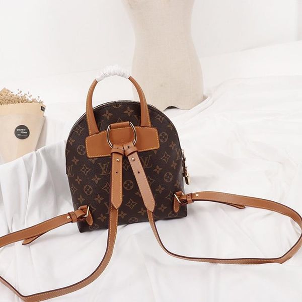 new arrival women bag luxury designer backpacks leather womens travel rucksack ladies vintage simple style shoulder bags with origin box
new arrival women bag luxury designer backpacks leather womens travel rucksack ladies vintage simple style shoulder bags with origin box