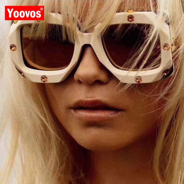 yoovos diamond oversized women sunglasse 2020 big frame square sunglasses vintage design feminino, White;black
yoovos diamond oversized women sunglasse 2020 big frame square sunglasses vintage design feminino, White;black