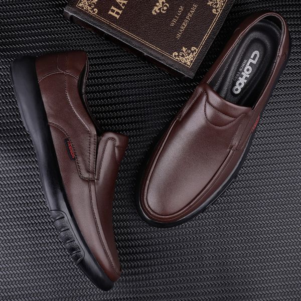spring/autumn leather shoes for men black men slip on sneaker fashion casual loafers shoes young comfortable flats
spring/autumn leather shoes for men black men slip on sneaker fashion casual loafers shoes young comfortable flats