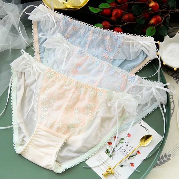 sweet lolita delicate flower embroidery low waist milk silk panties lace trim ribbon underwear briefs underpants, Black;pink
sweet lolita delicate flower embroidery low waist milk silk panties lace trim ribbon underwear briefs underpants, Black;pink