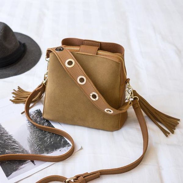 женской кисточка сумка сумка сумка простых повседневная crossbody ковш сумка для женщин
женской кисточка сумка сумка сумка простых повседневная crossbody ковш сумка для женщин