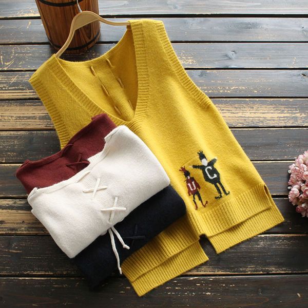 8106 new autumn women's artistic all-match v-neck jacquard knitted vest outdoor sweater, Black;white
8106 new autumn women's artistic all-match v-neck jacquard knitted vest outdoor sweater, Black;white