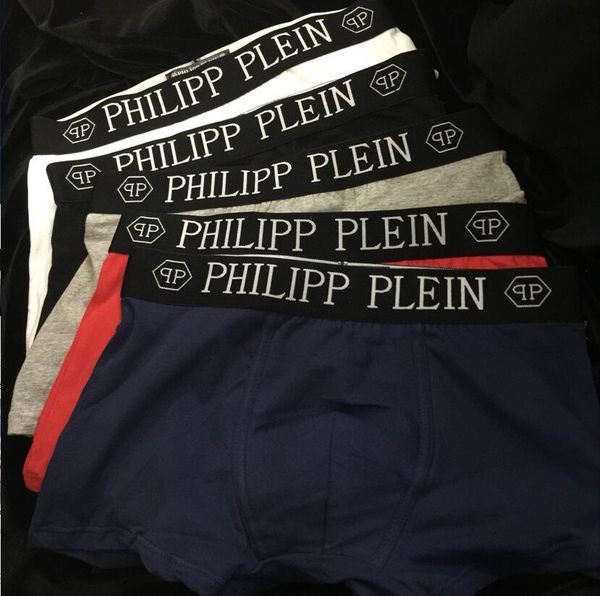 2019 designer men's underpants fashion cotton blend brand boxers print casual luxury underpants with box five colors available -2xl ii, Black;white
2019 designer men's underpants fashion cotton blend brand boxers print casual luxury underpants with box five colors available -2xl ii, Black;white