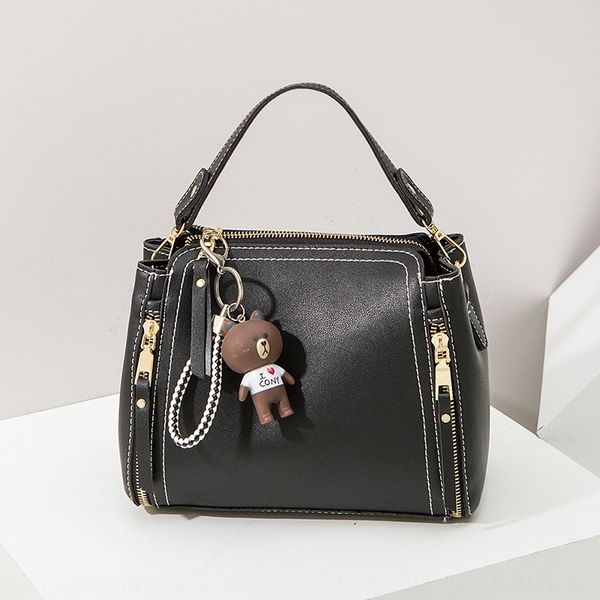 new korean style satchel bucket portable women's single shoulder messenger bag mini simple all-match fashion bucket bag 69
new korean style satchel bucket portable women's single shoulder messenger bag mini simple all-match fashion bucket bag 69
