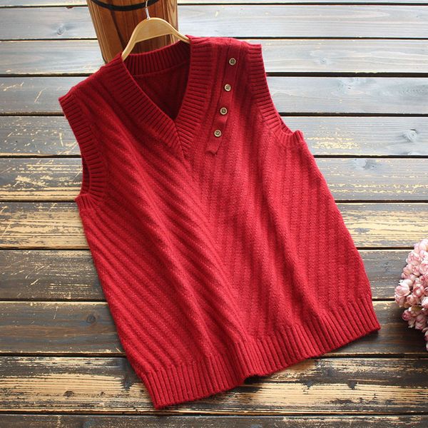 8169 new autumn women's artistic all-match v-neck decorative buttons solid color pullover knitted vest sweater, Black;white
8169 new autumn women's artistic all-match v-neck decorative buttons solid color pullover knitted vest sweater, Black;white