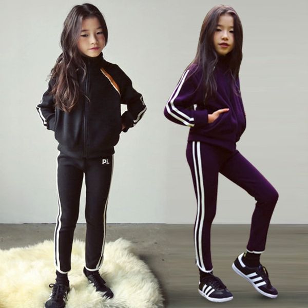 iuxvp boys' and girls' sports suit 19 korean new style thickened velvet medium and large children's casual keep warm warm two
iuxvp boys' and girls' sports suit 19 korean new style thickened velvet medium and large children's casual keep warm warm two