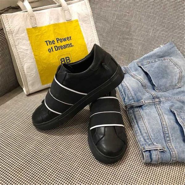 women's casual quality shoes genuine leather flats antiskid outside sports shoes for run slip-on shallow casual ladies, Black
women's casual quality shoes genuine leather flats antiskid outside sports shoes for run slip-on shallow casual ladies, Black