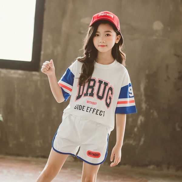 girls suit 2020 summer new korean style short-sleeved shorts casual loose t-shirt t-shirt two-piece suit korean style
girls suit 2020 summer new korean style short-sleeved shorts casual loose t-shirt t-shirt two-piece suit korean style