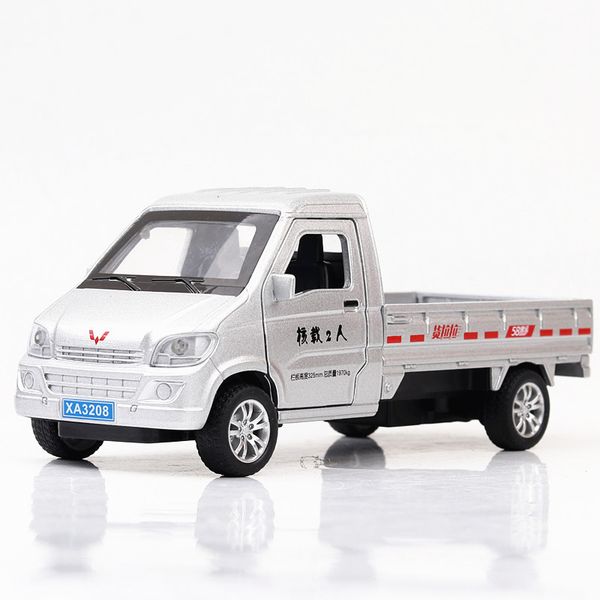 toy car luxury suv car model for range rover velar collection off-road vehicle model high speed small truck toys car children's gift
toy car luxury suv car model for range rover velar collection off-road vehicle model high speed small truck toys car children's gift