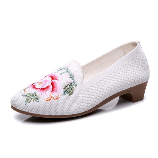 national style embroidered shoes knitted comfortable women shoes low heel chinese beijing cloth, Black
national style embroidered shoes knitted comfortable women shoes low heel chinese beijing cloth, Black