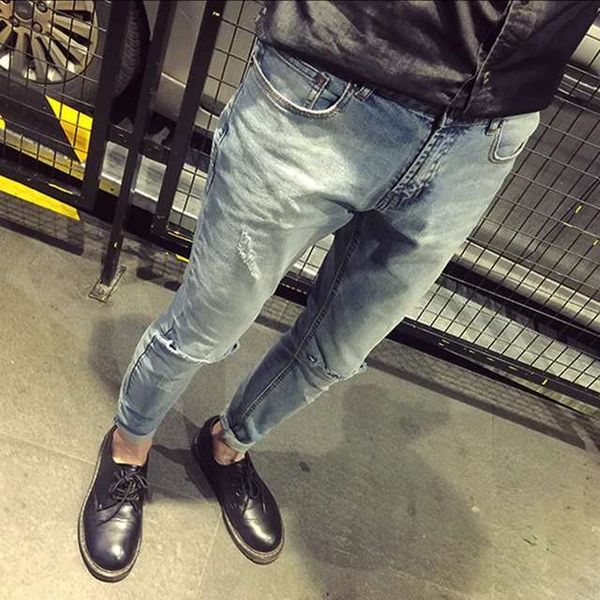whitening men's jeans korean version of the self-cultivation stretch feet pants tide casual knee hole large size long pants tide, Blue
whitening men's jeans korean version of the self-cultivation stretch feet pants tide casual knee hole large size long pants tide, Blue