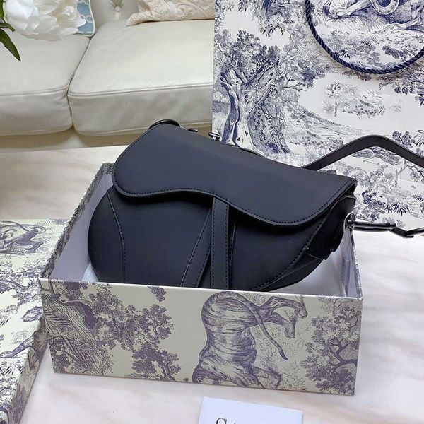 saddle bag leather ladies black shoulder bag crossbody bags fashion women handbags small graceful handbag
saddle bag leather ladies black shoulder bag crossbody bags fashion women handbags small graceful handbag