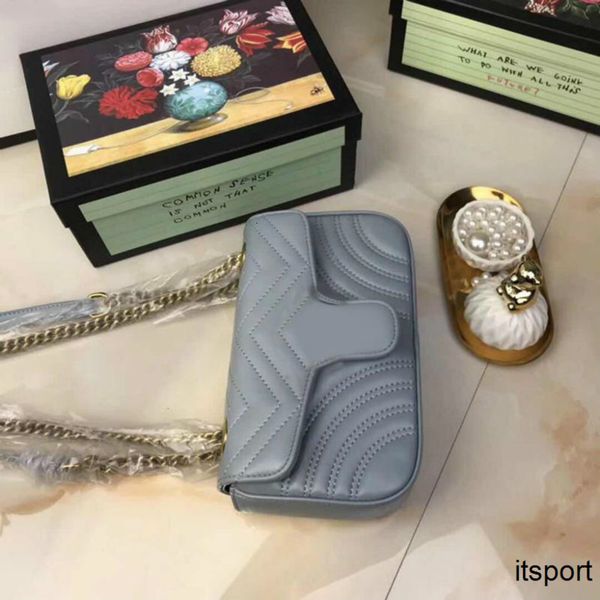 fashion love heart v wave pattern satchel designer shoulder bag chain handbag luxury crossbody purse with box
fashion love heart v wave pattern satchel designer shoulder bag chain handbag luxury crossbody purse with box