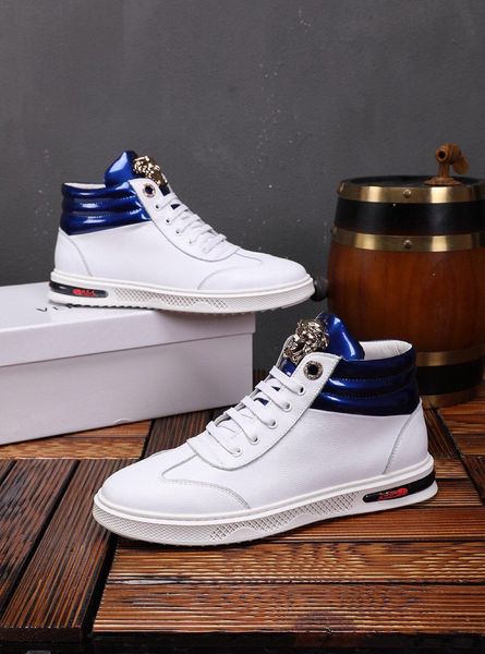2020u new high-quality trend men's high-casual shoes, fashion wild outdoor sports shoes, original box delivery, size: 38-45
2020u new high-quality trend men's high-casual shoes, fashion wild outdoor sports shoes, original box delivery, size: 38-45