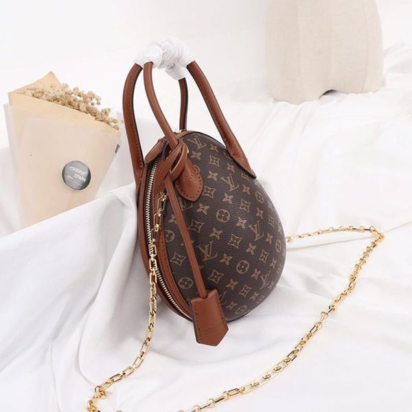 2020 new arrival fashion women bags egg bolsas trend womens vintage luxury designer bag handbags ladies chain zipper crossbody bags drop shi
2020 new arrival fashion women bags egg bolsas trend womens vintage luxury designer bag handbags ladies chain zipper crossbody bags drop shi