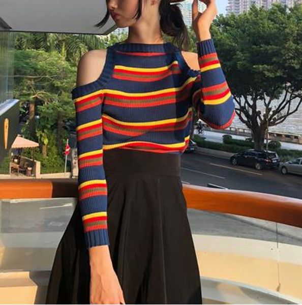 2020 new korean retro women's striped sweater patchwork women's sweater off-shoulder slim top, White;black
2020 new korean retro women's striped sweater patchwork women's sweater off-shoulder slim top, White;black