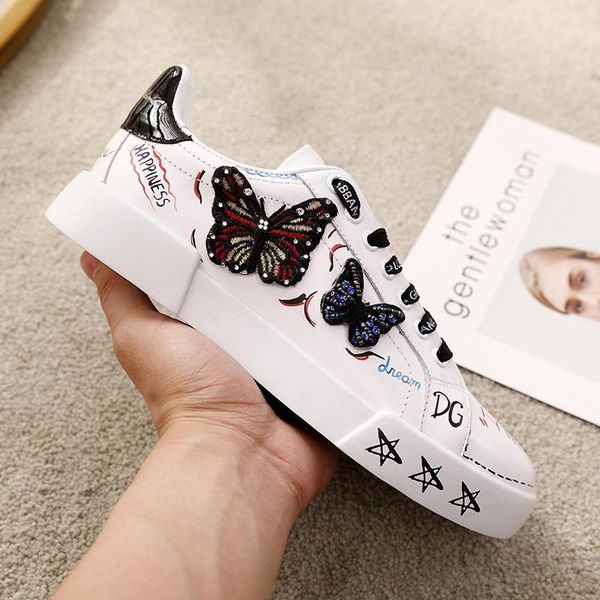 2020t new trend leather party casual shoes outdoor men and women sports shoes fashion graffiti wild couple shoes, size 35-45, Black
2020t new trend leather party casual shoes outdoor men and women sports shoes fashion graffiti wild couple shoes, size 35-45, Black