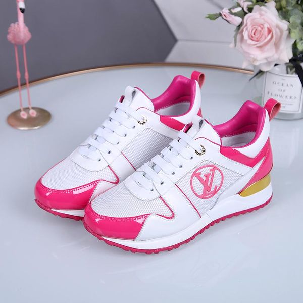 women casual shoes fashion breathable walking mesh flat shoes run away sneakers women 2020 tenis feminino gym sports shoes luxury footwe
women casual shoes fashion breathable walking mesh flat shoes run away sneakers women 2020 tenis feminino gym sports shoes luxury footwe